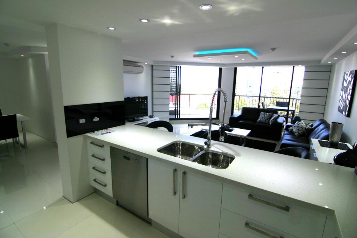 Genesis Apartments By Gold Coast Premium Exteriör bild